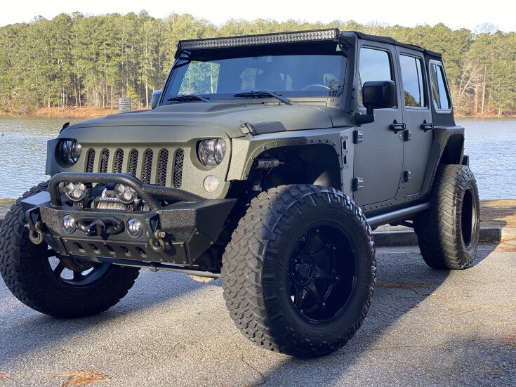 Thumbnail Photo undefined for 2016 Jeep Wrangler 4WD Unlimited Sport